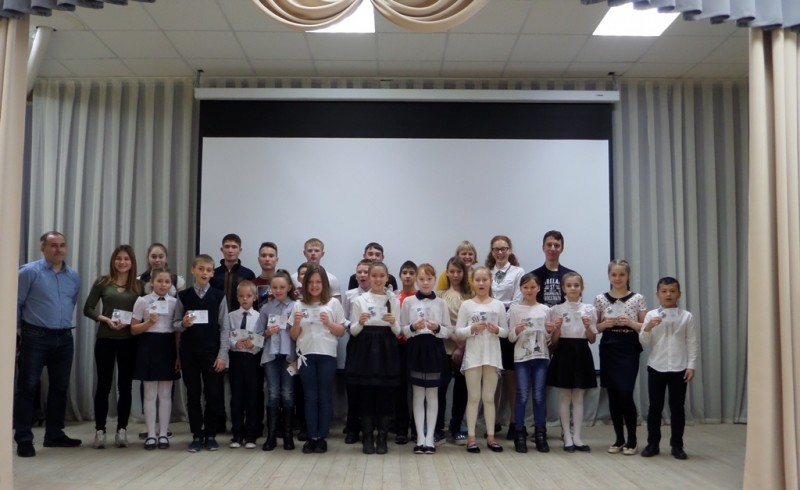 Вручение знаков ГТО школьникам Среднеуральска